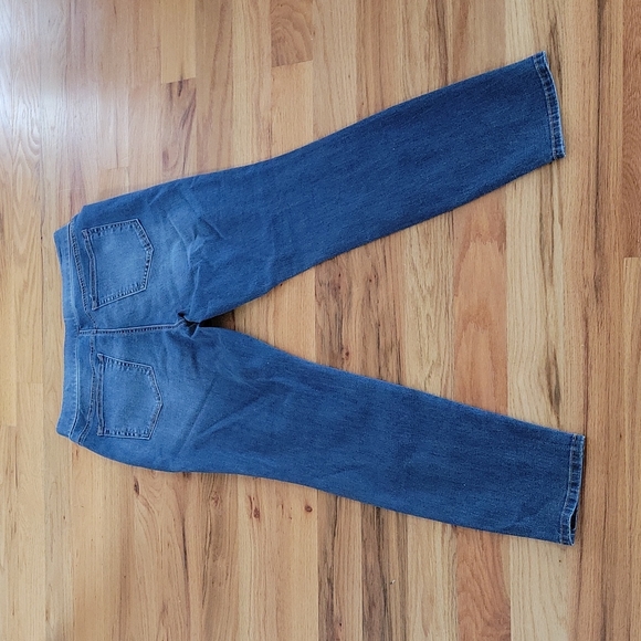 NY & C HIGH-WAISTED PULL- ON LEGGINGS. - Picture 3 of 11